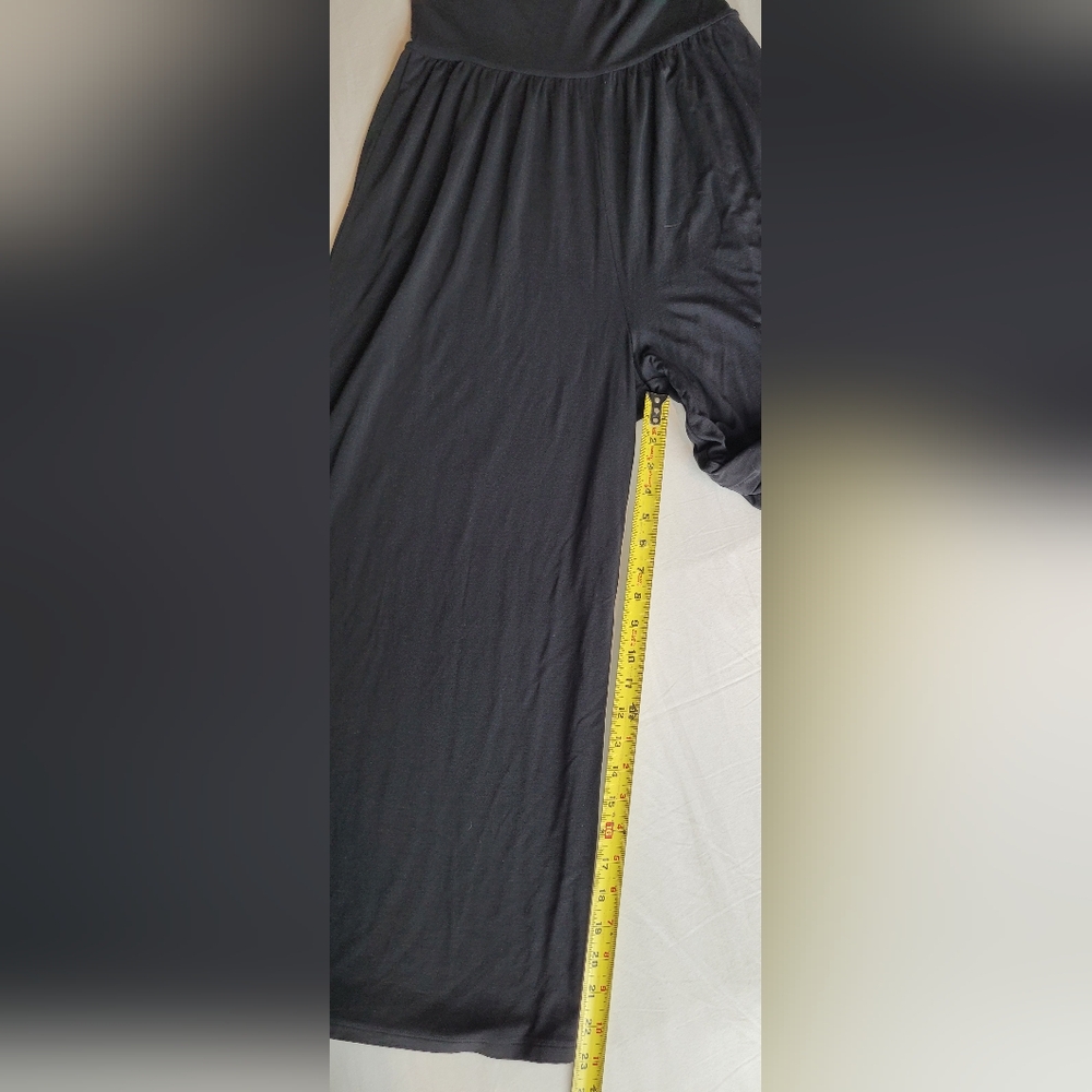 Wilfred Jumpsuit. Aritzia. Size M - Picture 7 of 8